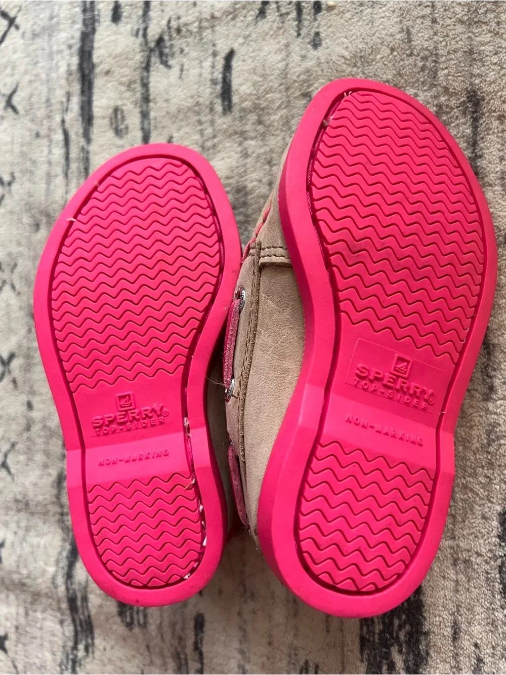 Sperry Kids  infant girl size 5.5 Tan and Pink Moccasin Boat Shoes